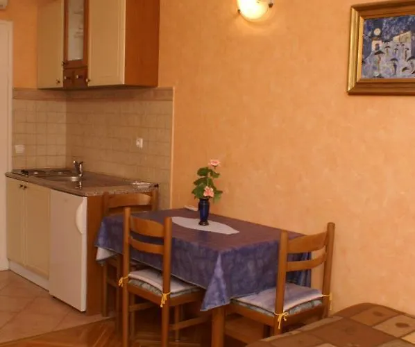 By The Sea Trstenik, Peljesac - 4511 Appartamento Trstenik (Dubrovnik-Neretva)